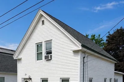 37 Adams St