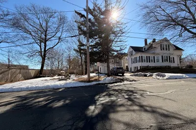57 Stetson St 1