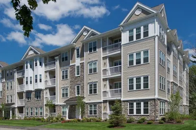 1108 Pennington Dr #1108