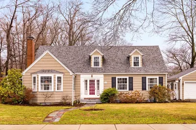 162 Colon St