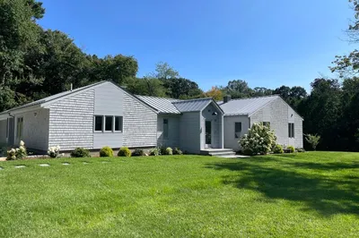 18 Shady Hill Rd