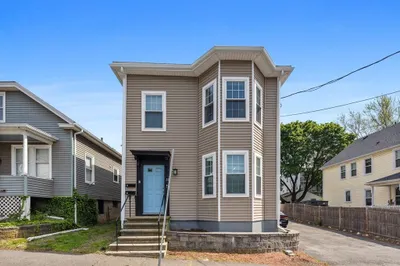 21 Laurel St