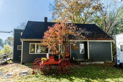 131 Cedar St