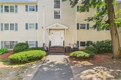 375 Aiken Ave #9