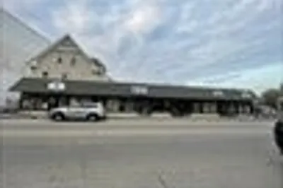 181 Main St 1