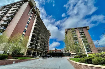 60 Longwood Avenue #306