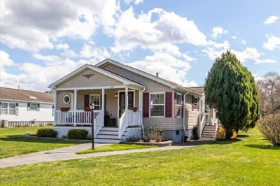 60 Wesley Circle 1