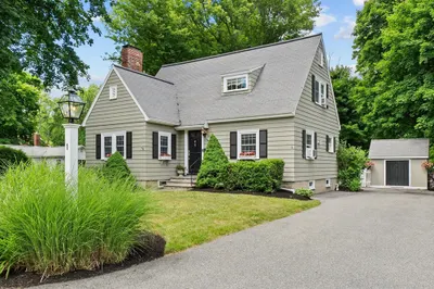 1 Ingersoll Pkwy