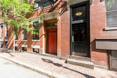 57 Myrtle St #3 1