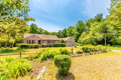 114 Halfway Pond Rd 1