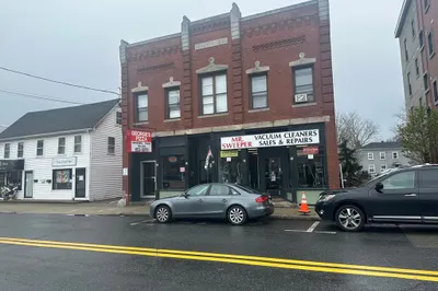 37 South Main St 1