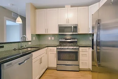 33 Rogers St #415
