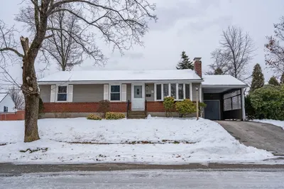 69 Blue Bell Rd