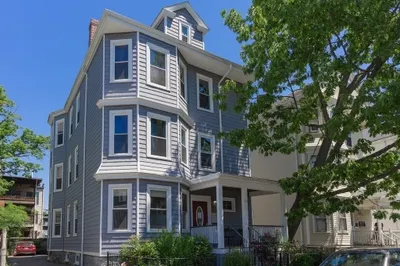 20 Rosemary St #1