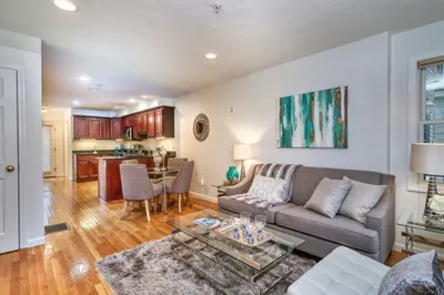 5 Floyd St #3
