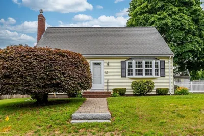 23 Willard Street