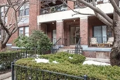 313 Summit Ave #6