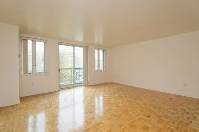 10 Rogers Street #412