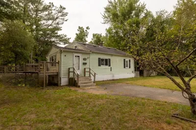 101 Pine Grove Ave