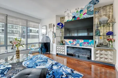 1 Avery St #10D 1