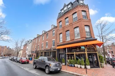 73 Main Street #10