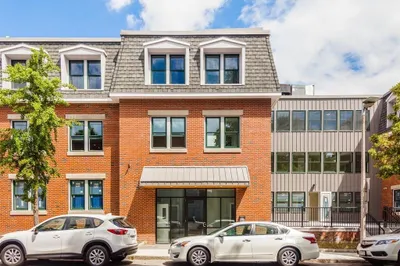 906 East 2nd St #107 1