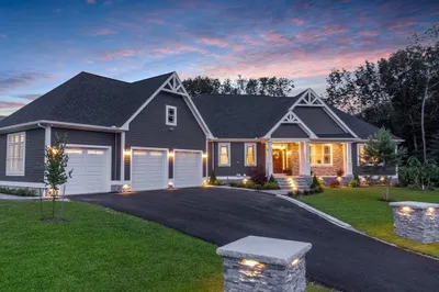 2 Bayberry Ln 1