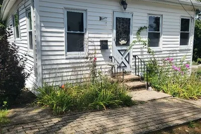 10 Roanoke
