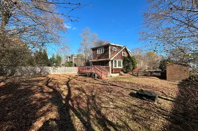 16 Whittier Road