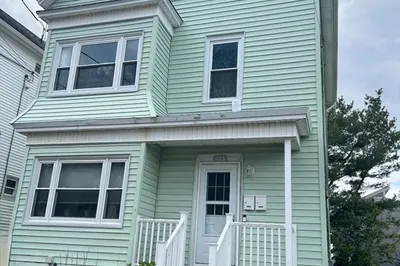 105 Andrews St 1