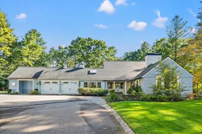 100 Sunset Rock Rd 1