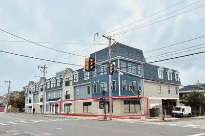 585 Washington Street #C1 1