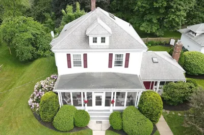 25 Clarence Ave