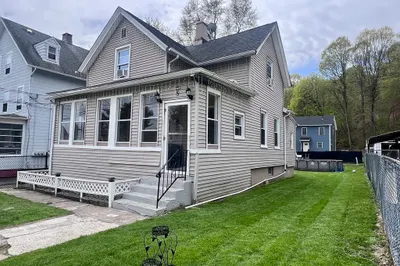 5 Vernon St 1