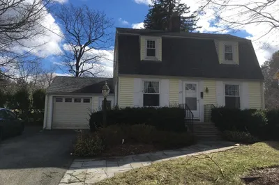 62 School St 1