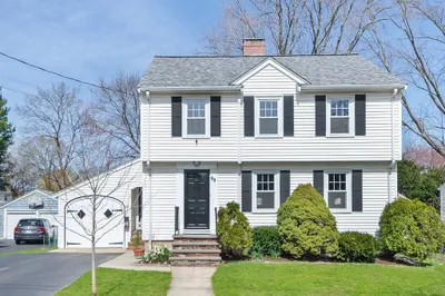 88 Dean St 1