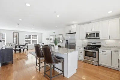 9 Park Street #3 1