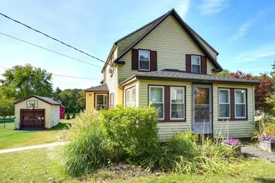 268 Manning St 1