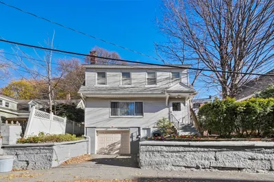 18 Pleasant Street