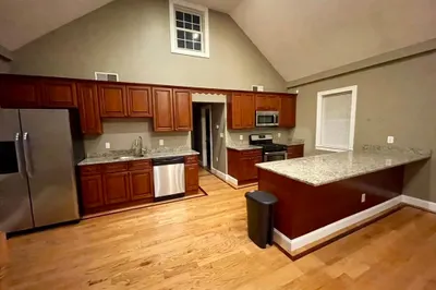 2a Lorenzo Street #2