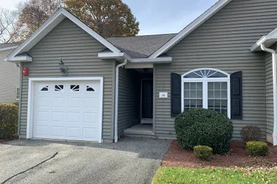 34 Gibson Way #34