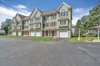 1 Olson St #17