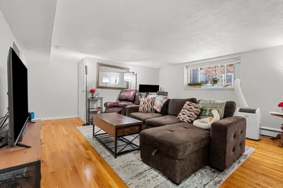 24 Westgate Rd #2