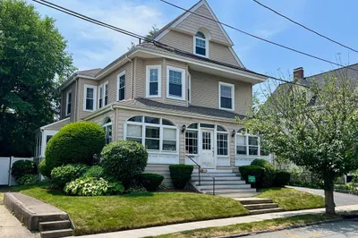 12 Eliot Street 1