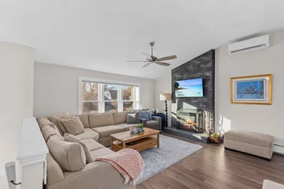 42 Bonney Briar Drive 1