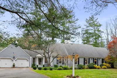 121 Cherry Brook Rd