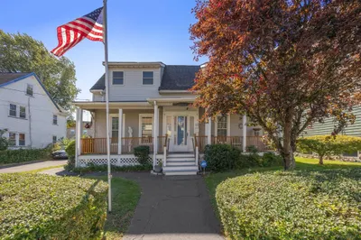 17 Mill Street 1