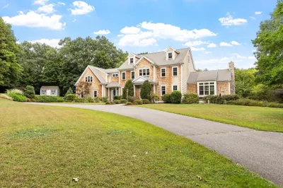 151 Bedford Road 1