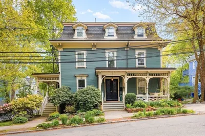 14 Russell St #3