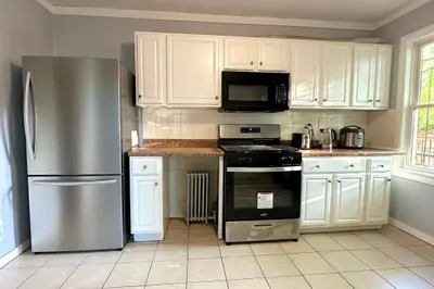 9 Kenilworth St #2 1